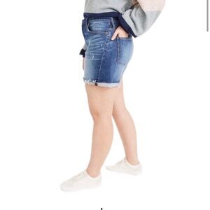Madewell Hi Rise Jean Cut off Shorts size 36